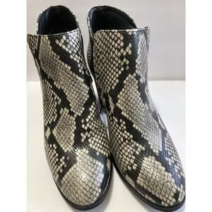 STYLE & CO WOMEN'S MASRINAAP NATURAL SNAKE BOOTS SIZE 8.5